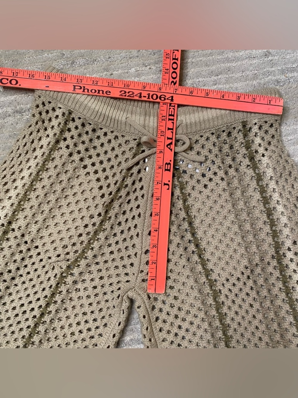 BoohooMAN Open Stitch Knit Shorts Beige Stripe Size M NWT - Picture 7 of 9